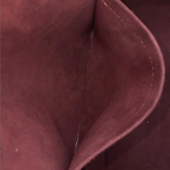 Louis Vuitton Epi Leather Alma GM Purple Handbag W/ Padlock Key and Dust Bag - Picture 13 of 16